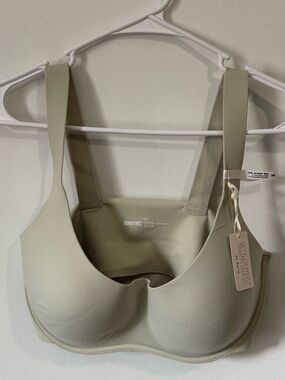BRAND NEW Aerie Smoothez “The Scoop” Bra 34D